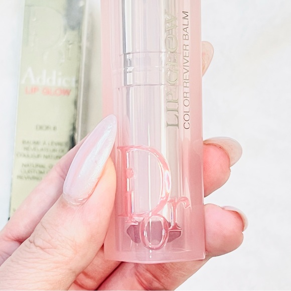 Dior Addict Lip Glow Lip Balm - 8 Dior - Picture 8 of 13